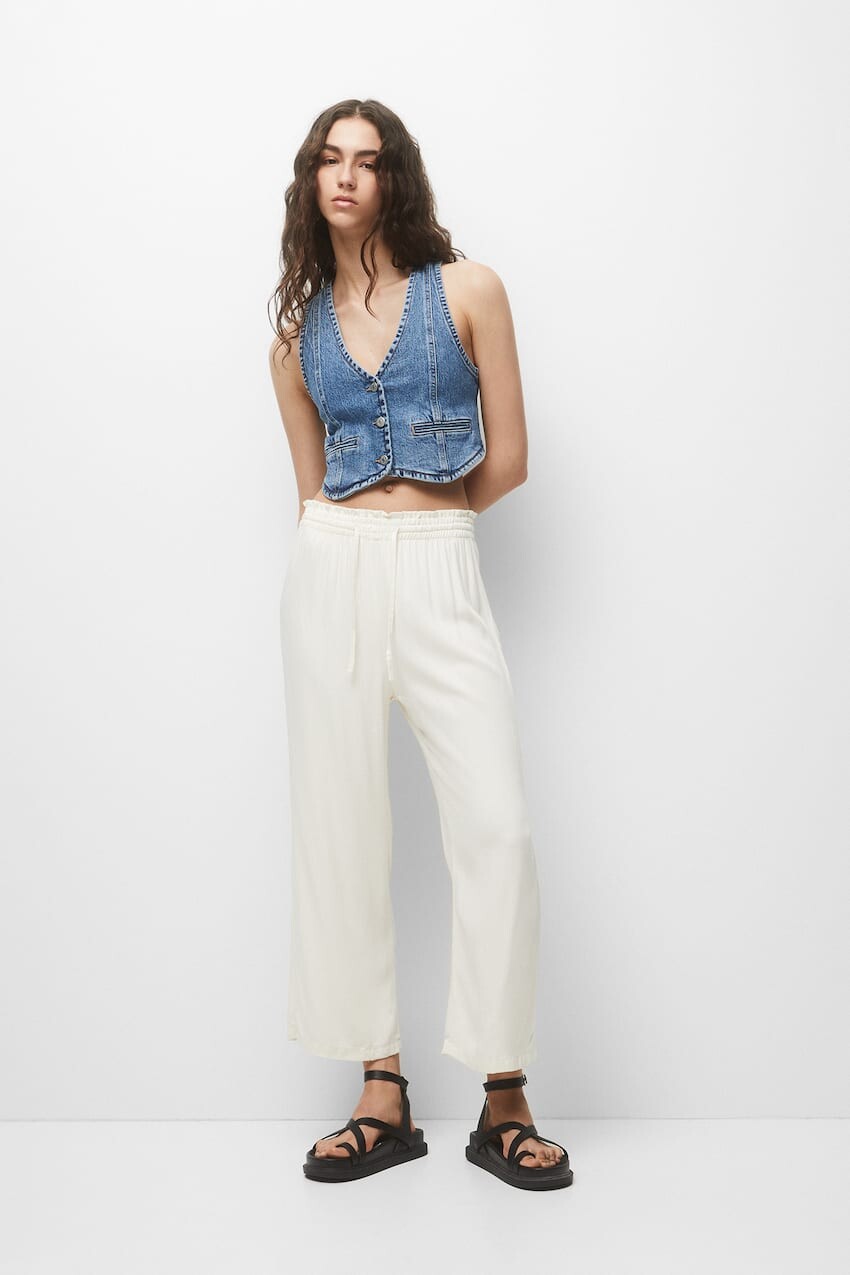 

Струящиеся брюки-кюлоты Pull&Bear, бежевый