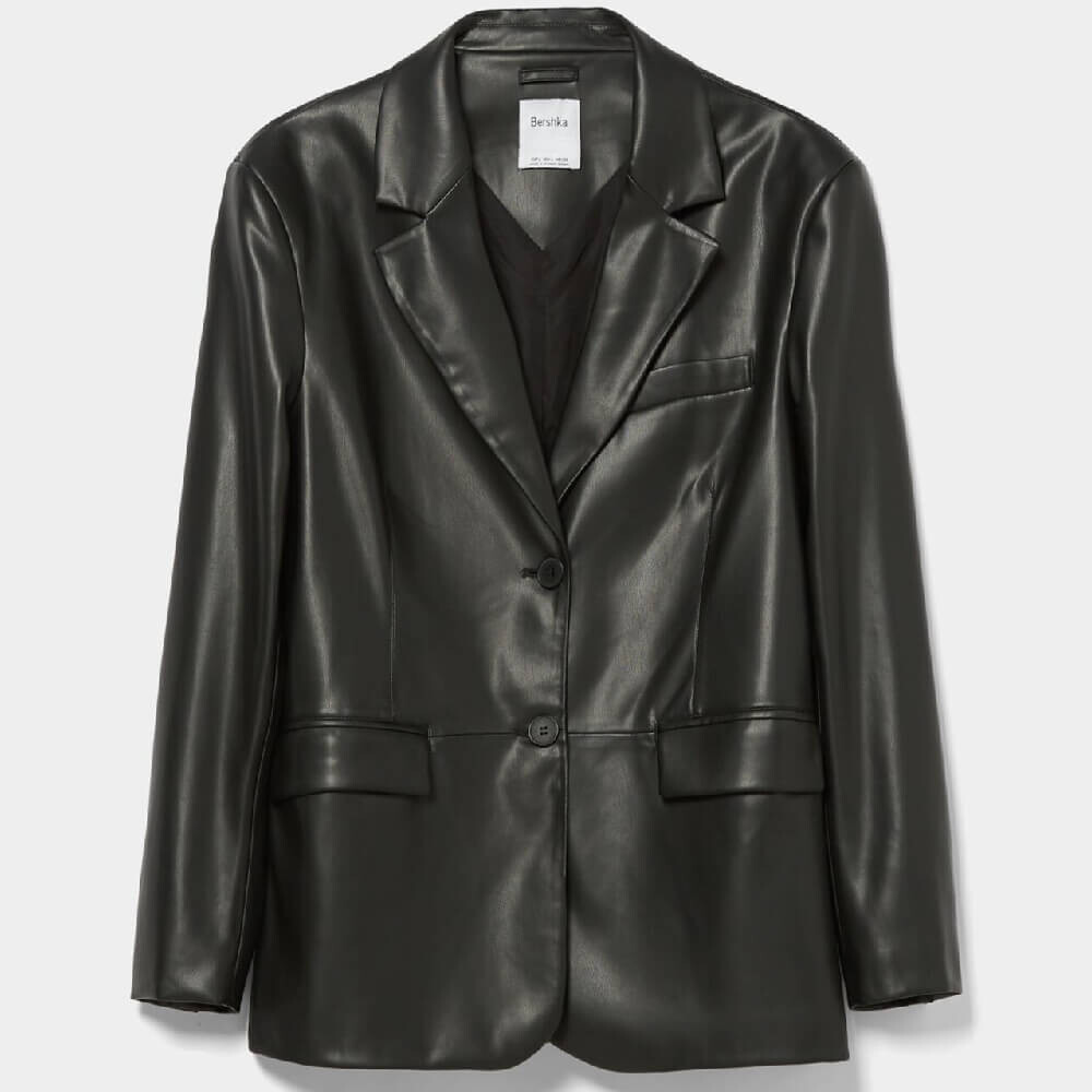 

Пиджак Bershka Faux Leather Oversize, черный