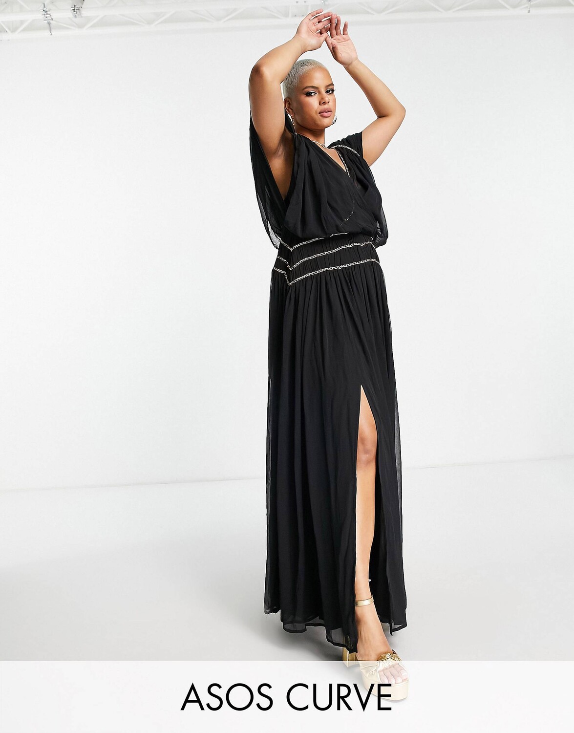 

Черное платье макси с цепочкой ASOS DESIGN Curve богиня