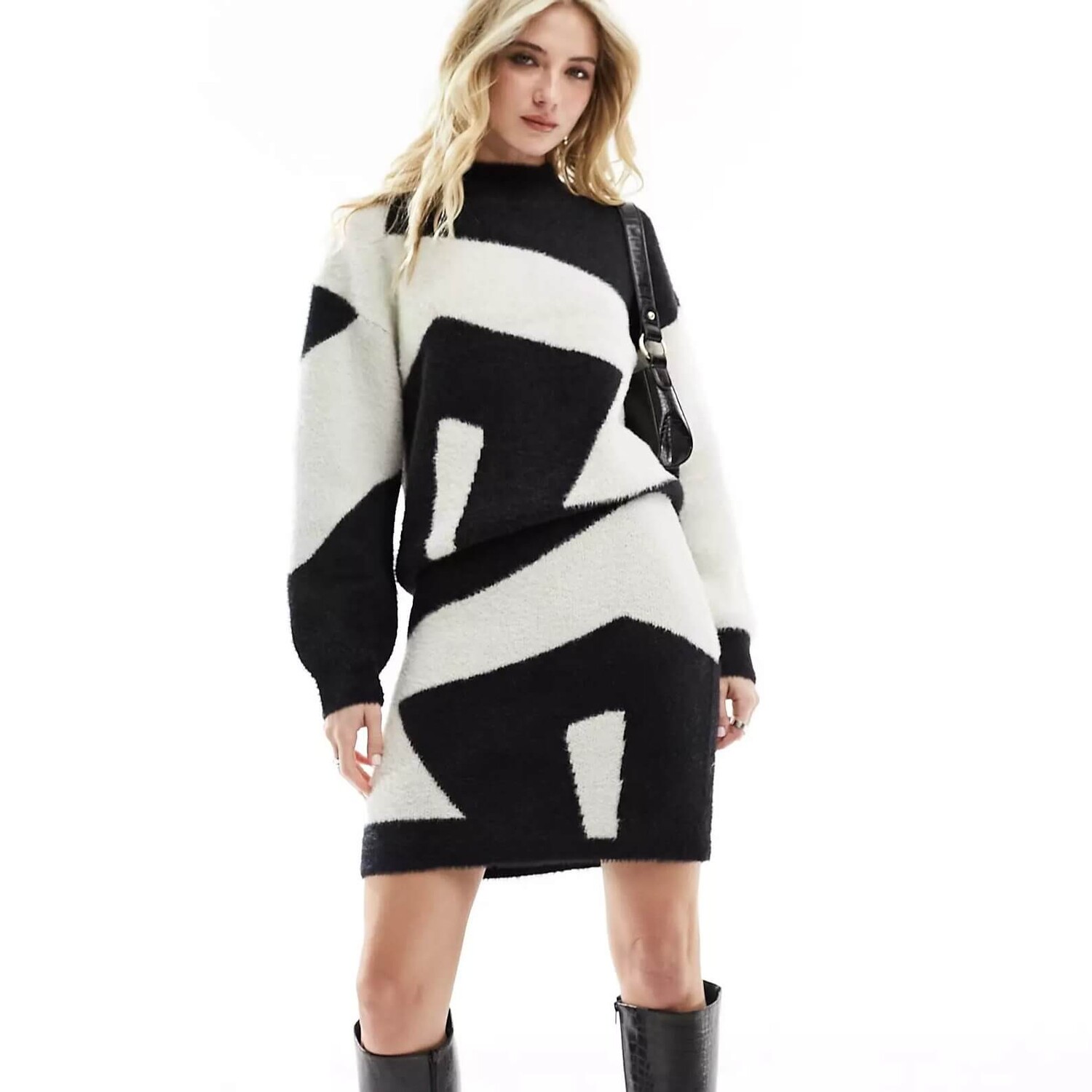 

Мини-юбка Vila Fluffy Co-ord, черный/белый