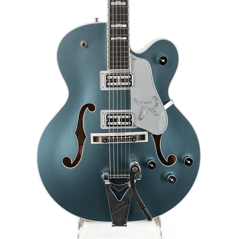 

Электрогитара Gretsch G6136T-140 Limited Edition 140th Double Platinum Falcon - Two Tone Stone Platinum/Pure Platinum - Ser. JT23010383