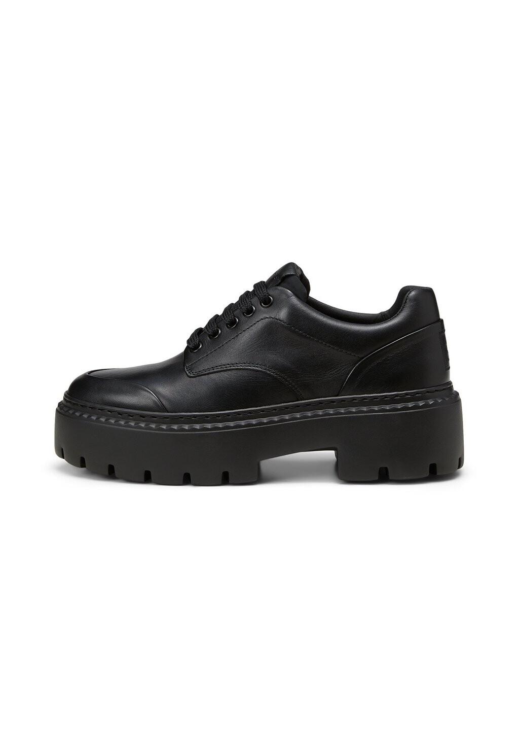

Спортивные туфли на шнуровке Marc O'Polo, цвет black