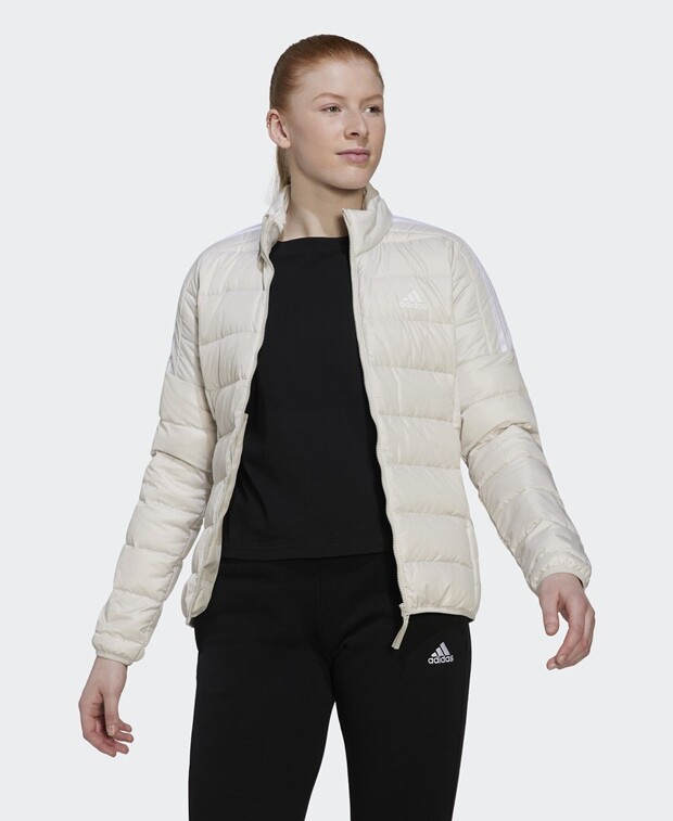 

Функциональная куртка adidas Sportswear, миндальный