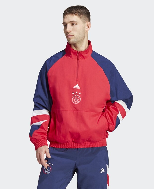 

Толстовка adidas, красный