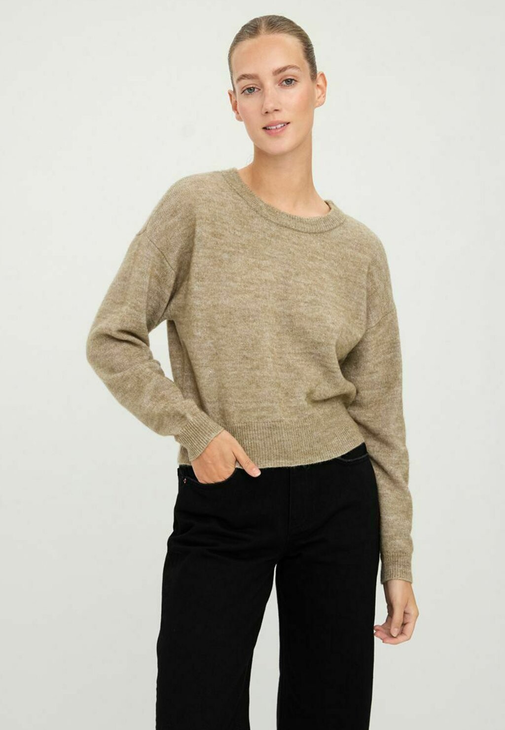 

Свитер Vero Moda