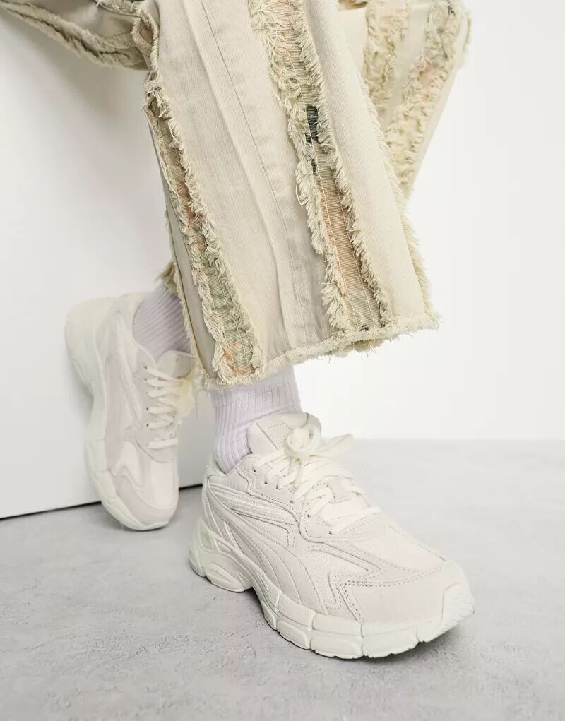 

Белоснежные кроссовки Puma Teveris Nitro Blank Canvas