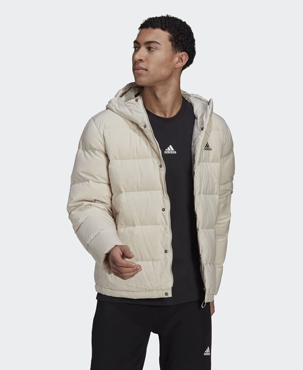 

Пуховик adidas Sportswear, бежевый