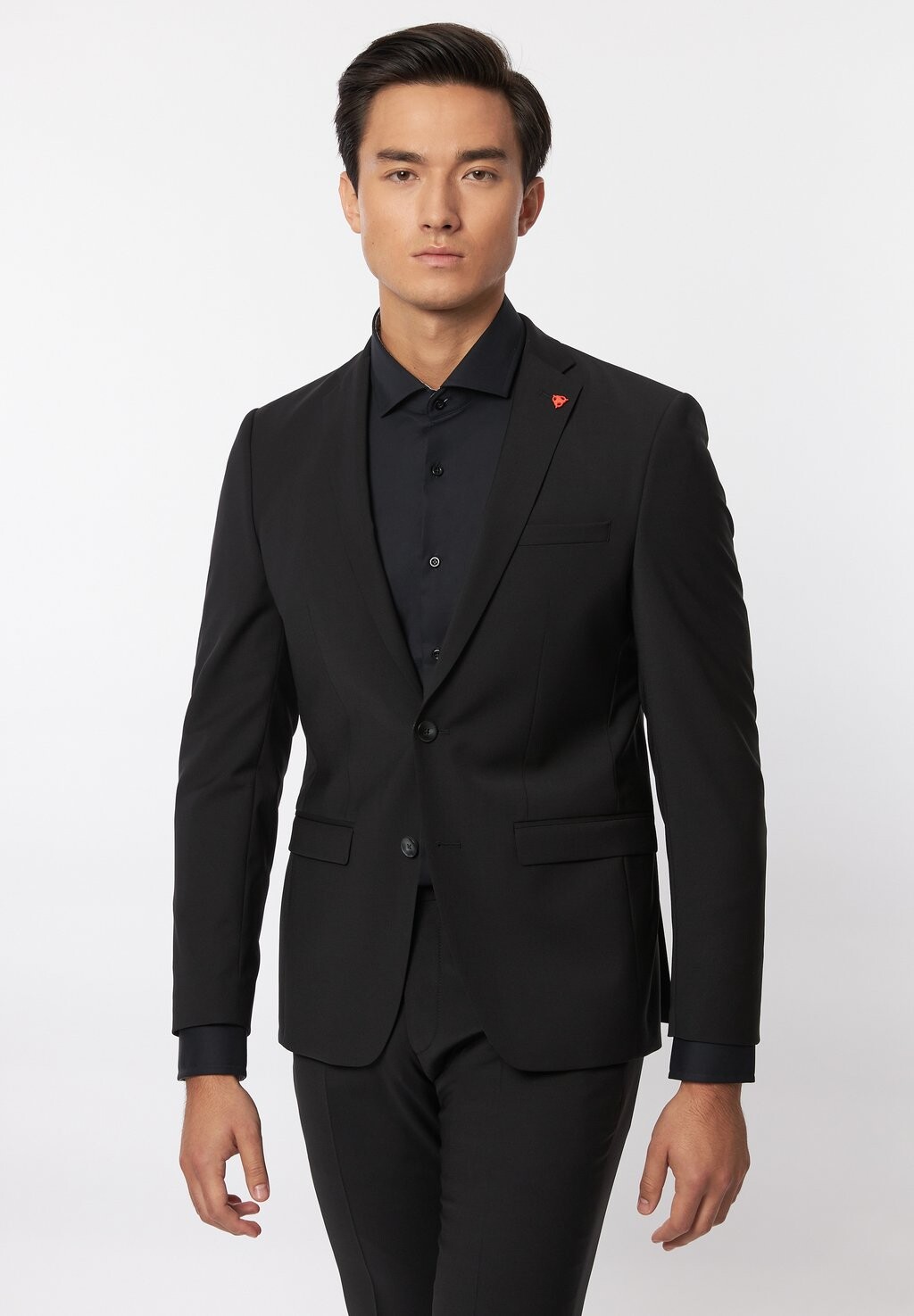 

Куртка ROY ROBSON, цвет black