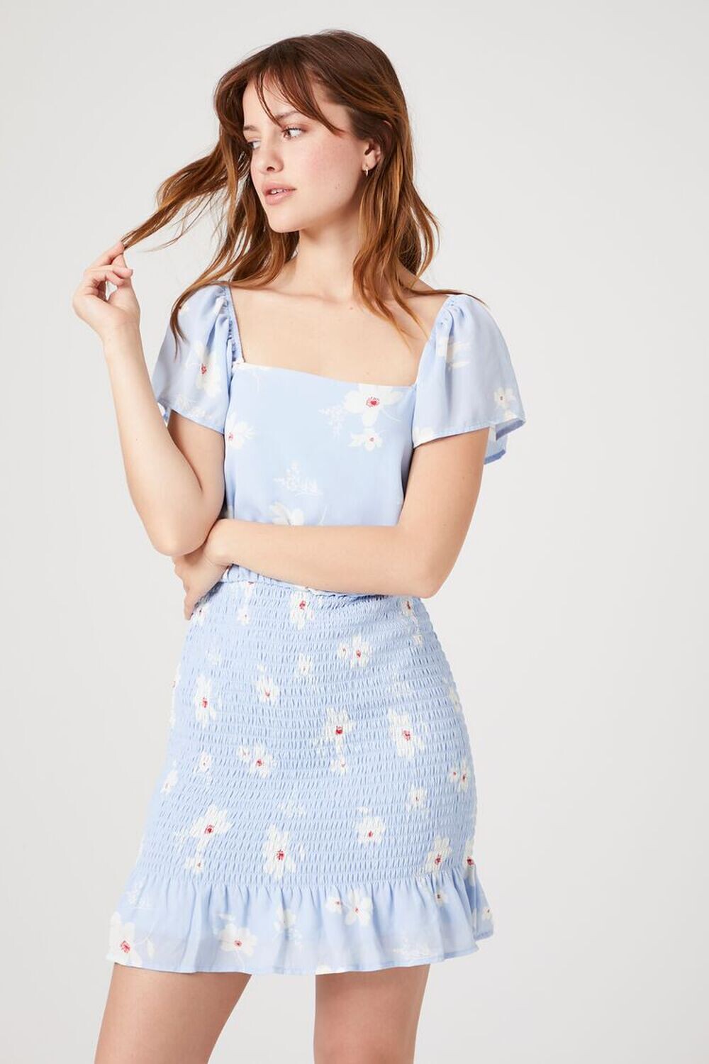 

Мини-платье с цветочным принтом Forever 21, синий