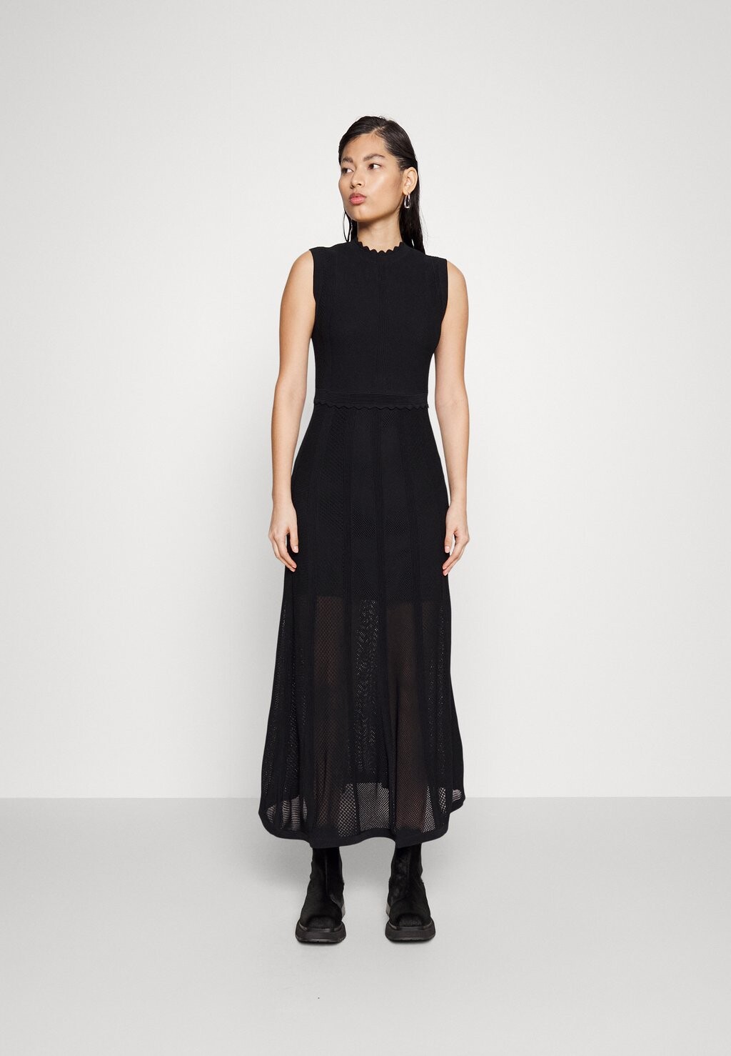 

Длинное платье Robe The Kooples, черный