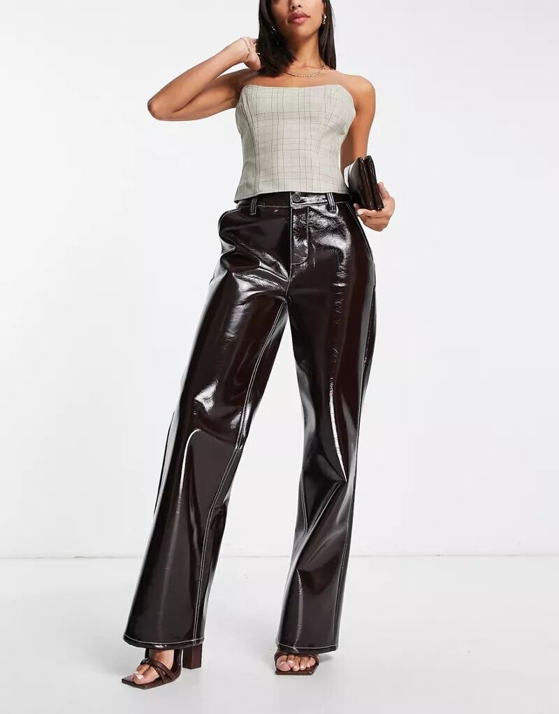 

Блестящие прямые брюки бычьей крови ASOS