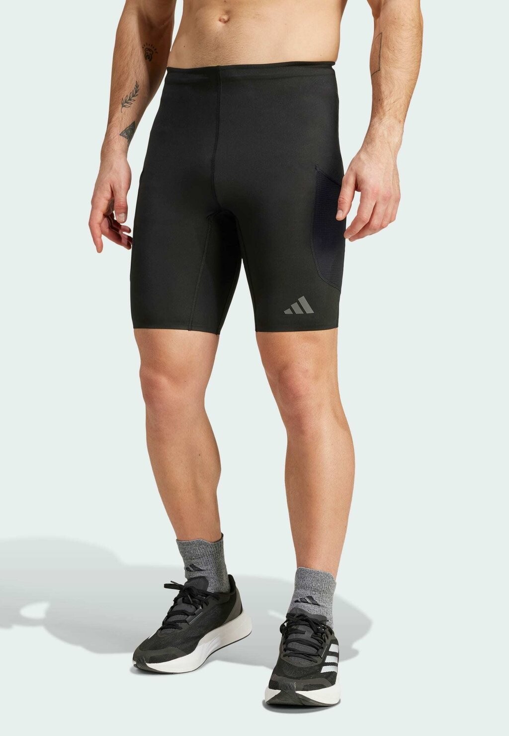 

Тайтсы ADIZERO SHORT adidas, черный