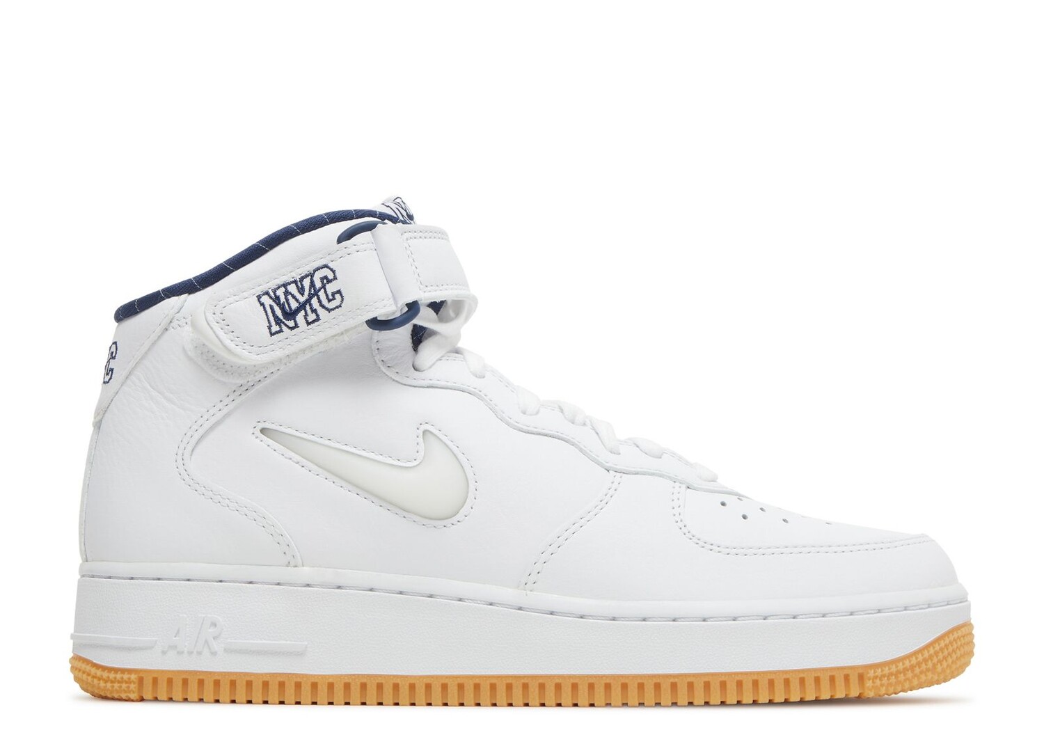 

Кроссовки Nike Air Force 1 Mid Jewel Qs 'Nyc - Yankees', белый