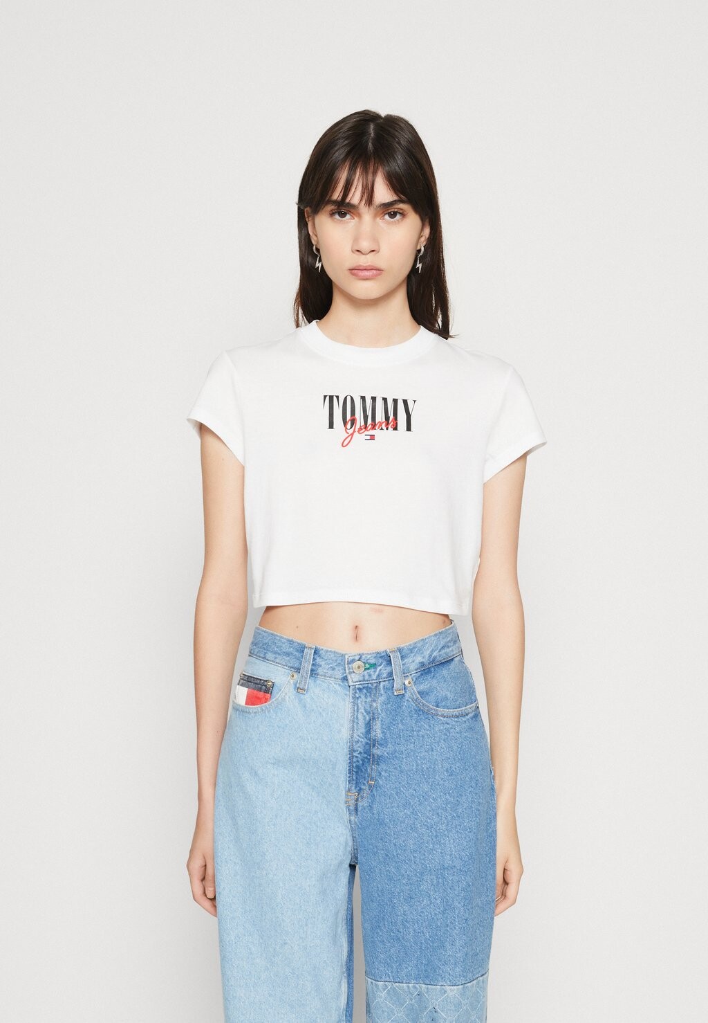 

Футболка с принтом Tommy Jeans, белый