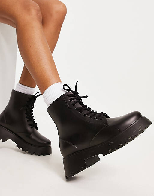 

Черные массивные резиновые сапоги на шнуровке ASOS DESIGN Galaxy, Черный