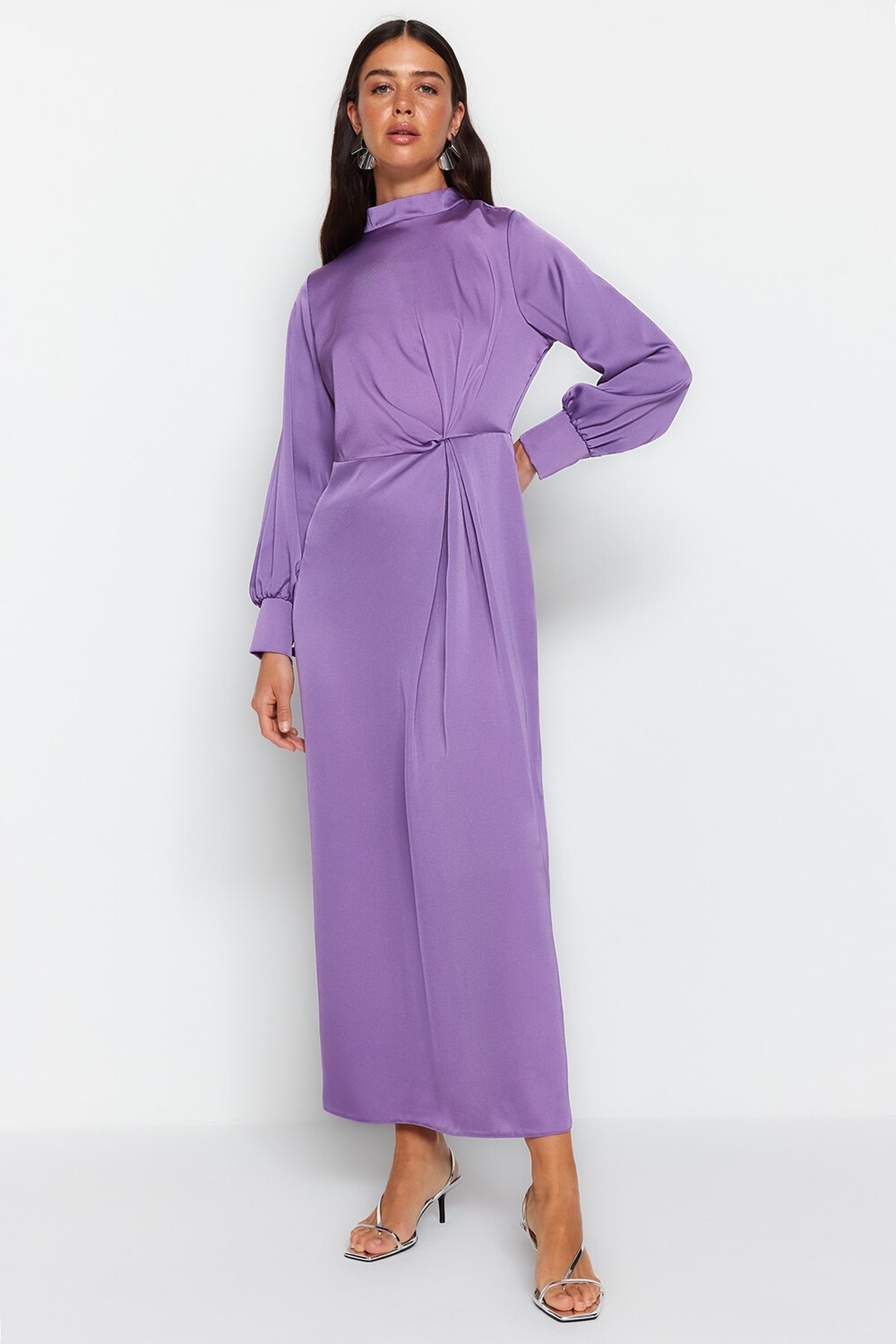 

Вечернее платье - Фиолетовое - Макси Trendyol Modest, фиолетовый, Черный