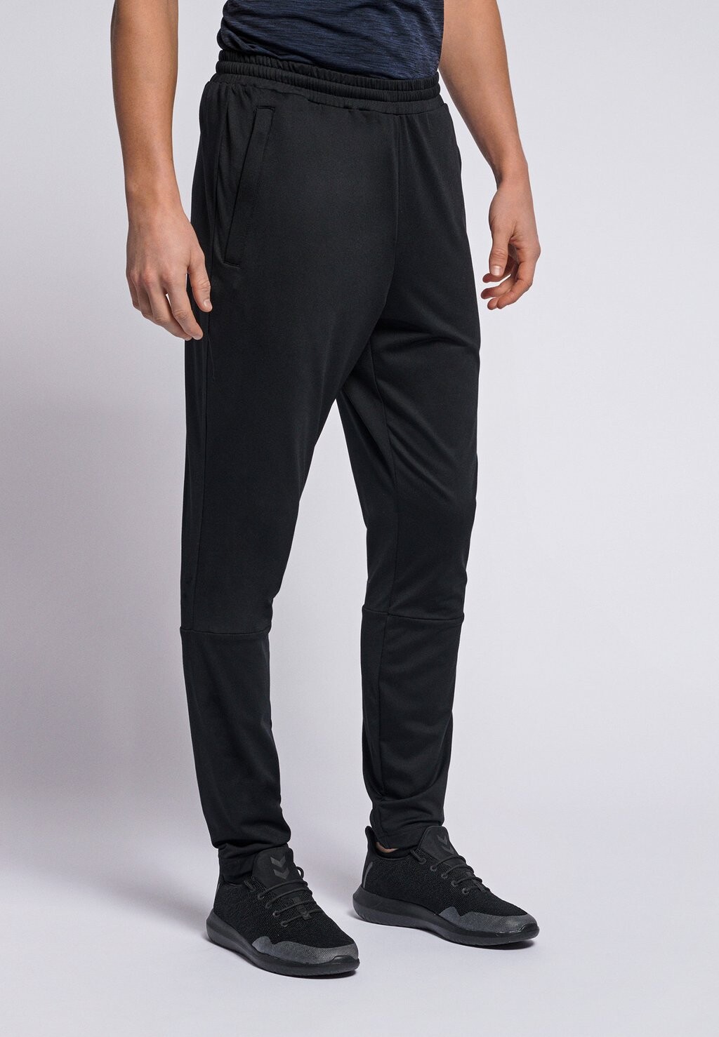 

Спортивные брюки Hummel, черный