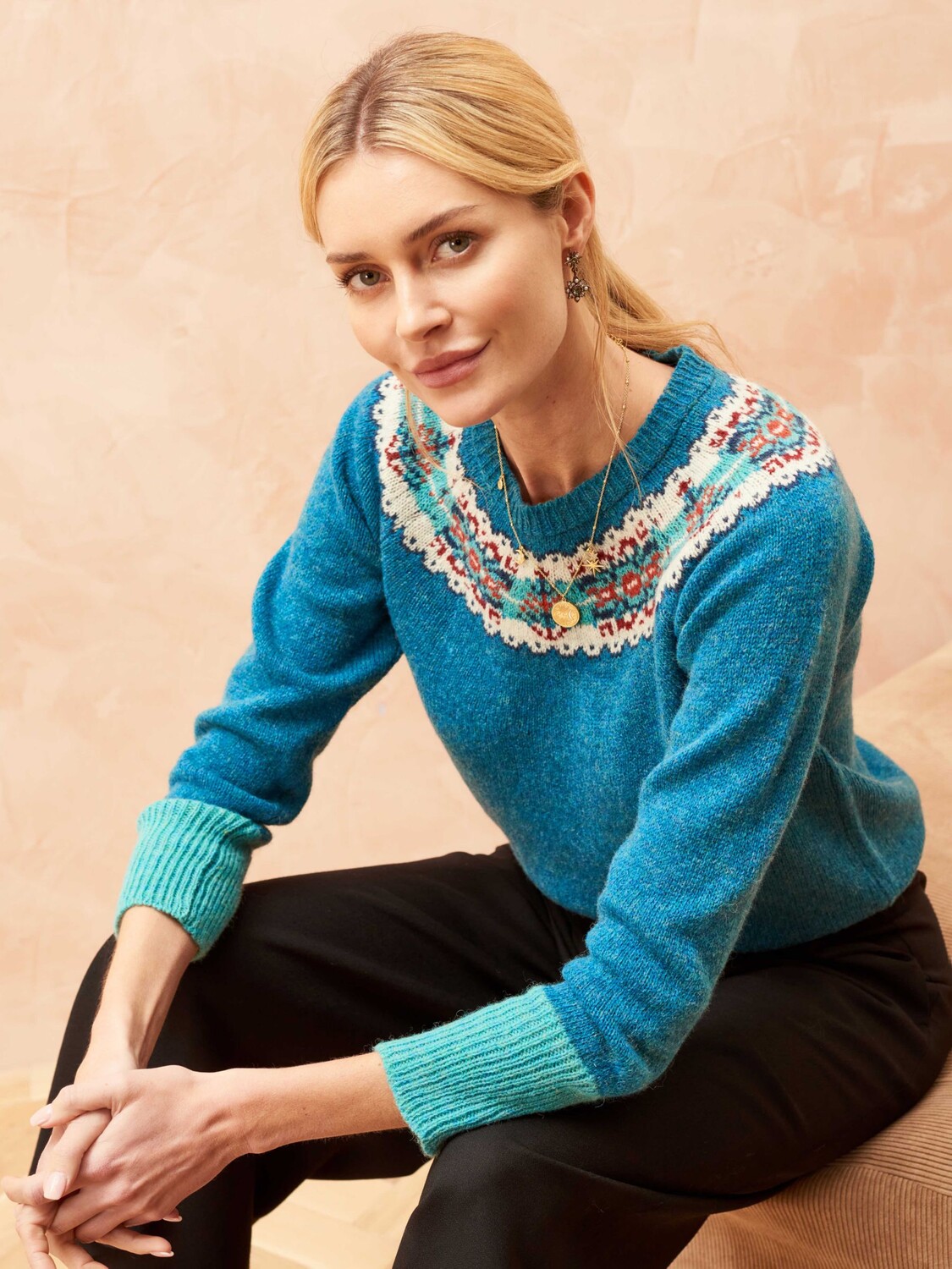 

Brora Шерстяной джемпер с кокеткой Fair Isle, Стрекоза