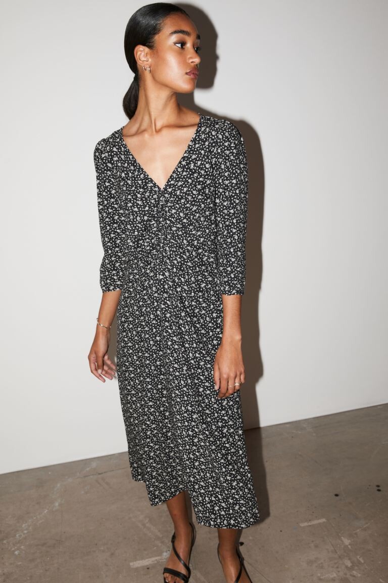 

Платье со сборками H&M, черный