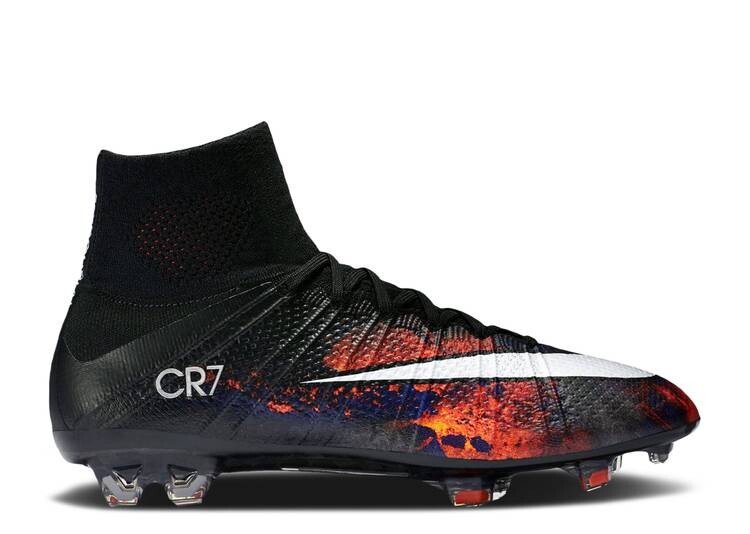 

Кроссовки Nike CR7 X MERCURIAL SUPERFLY FG 'SAVAGE BEAUTY', черный