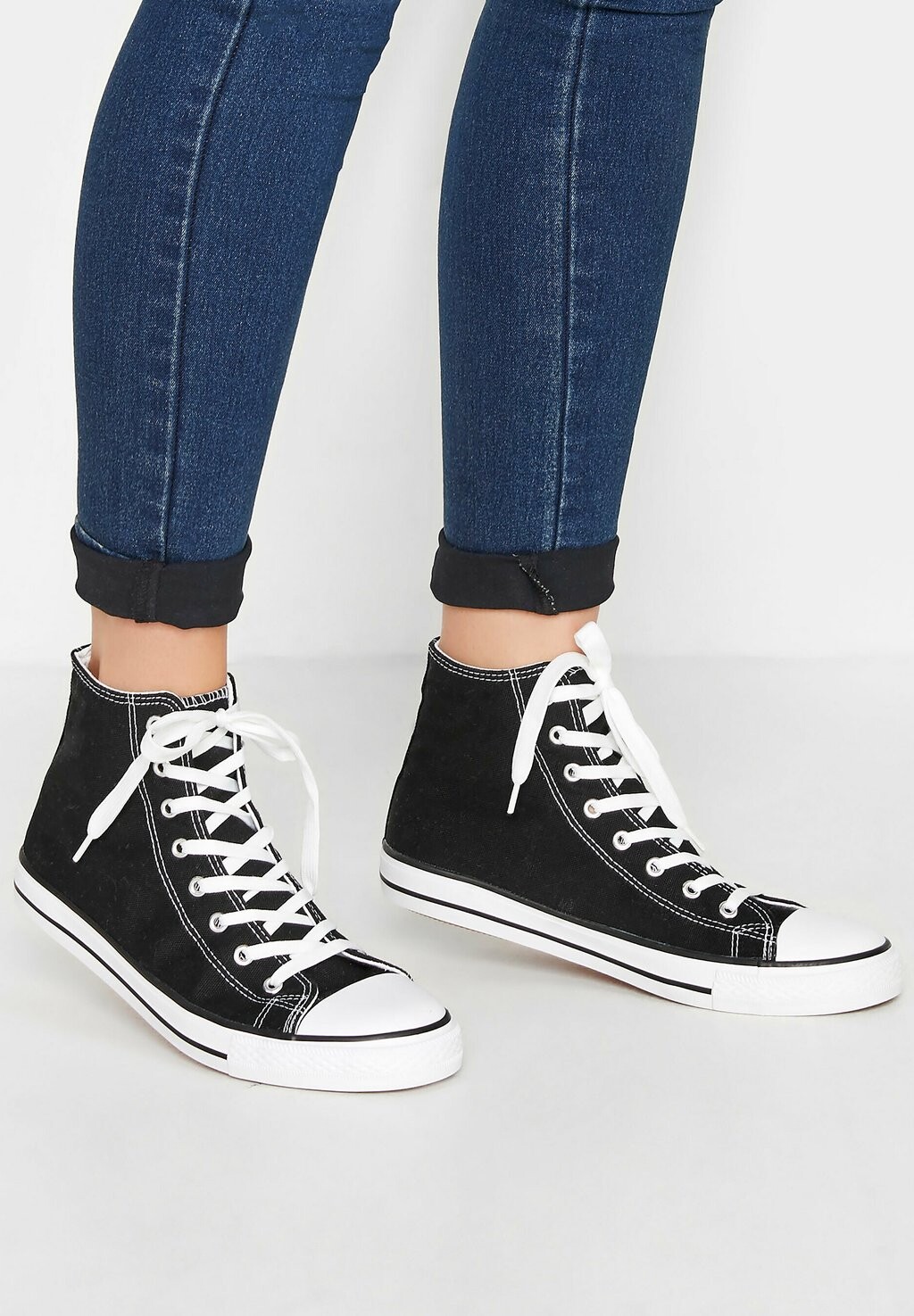 

Высокие кроссовки Long Tall Sally, черный
