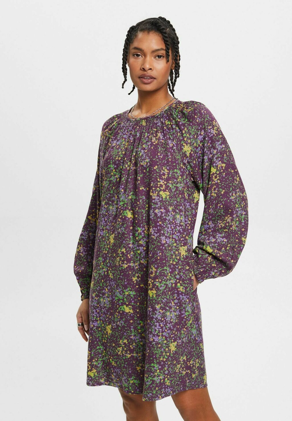 

Дневное платье edc by Esprit, фиолетовый