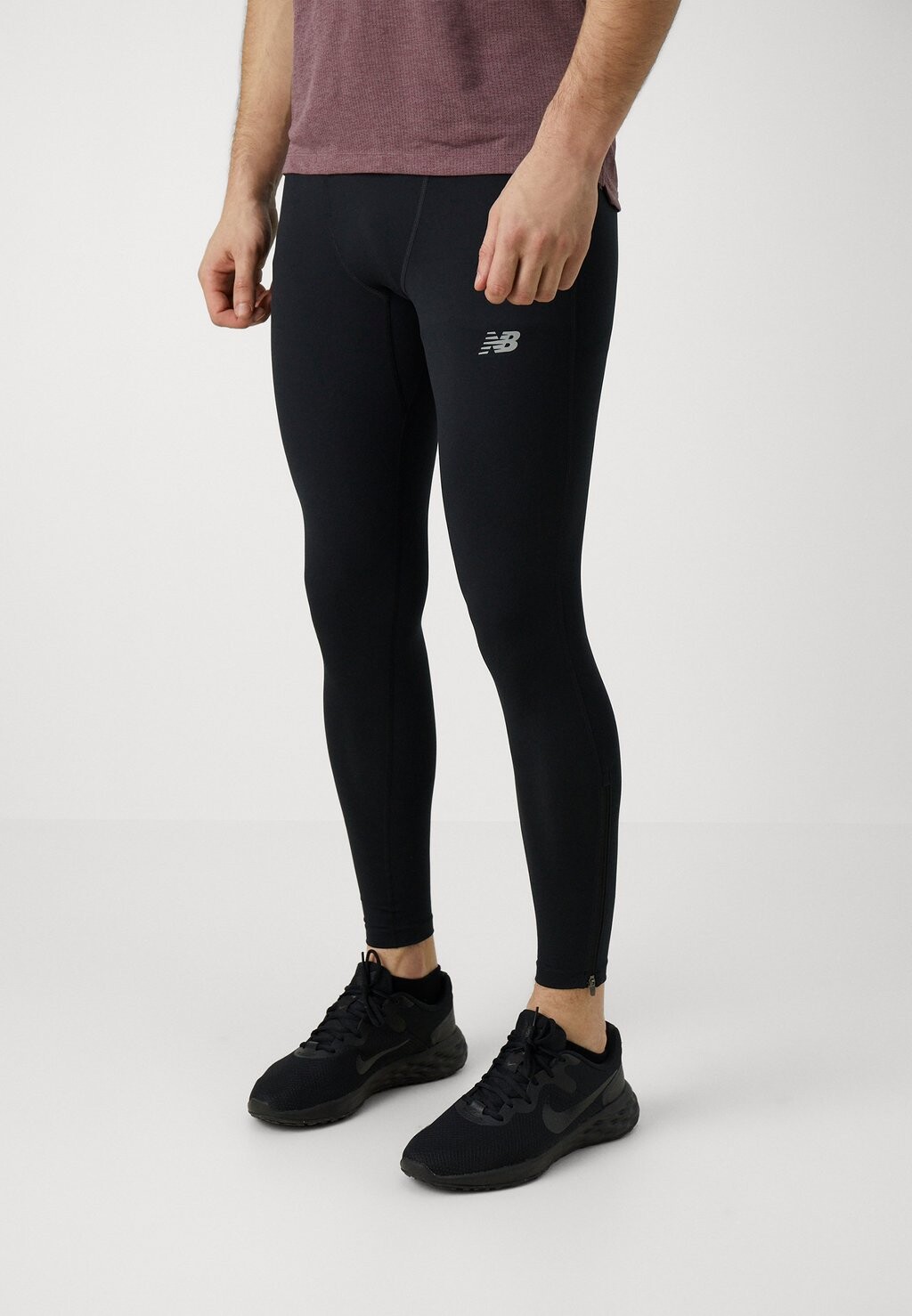 

Тайтсы Run New Balance, черный