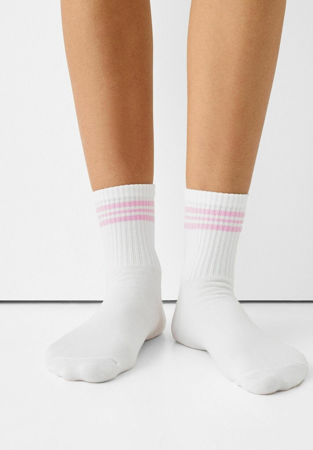 

Носки PACK OF 4 Bershka, цвет light pink