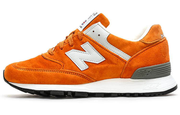 

Низкие кроссовки New Balance Wmns 576 Series Оранжевые