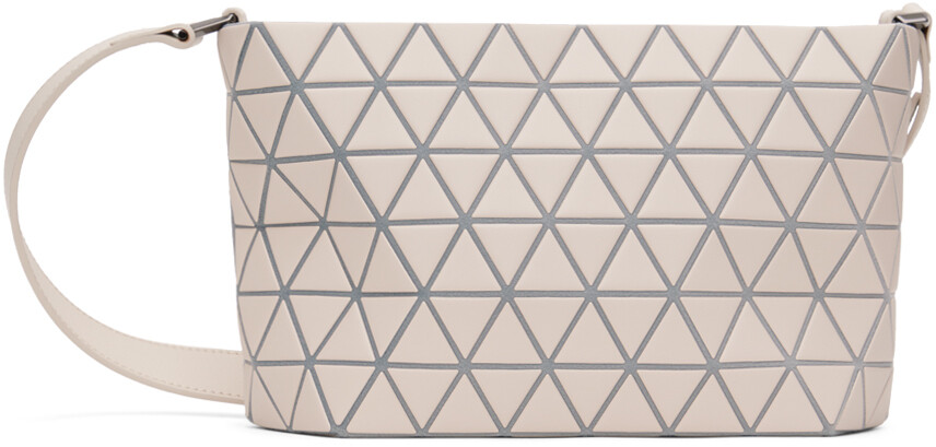 

Бежевая матовая сумка на плечо с кристаллами Bao Bao Issey Miyake