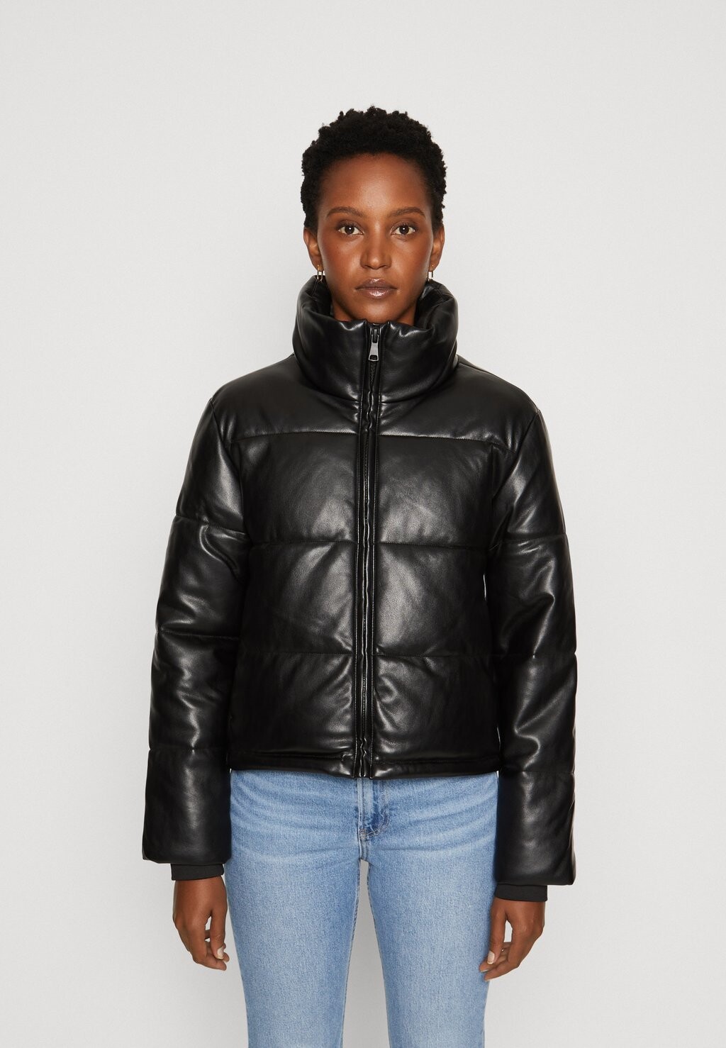 

Зимняя куртка SUPER PUFFER GAP, черный
