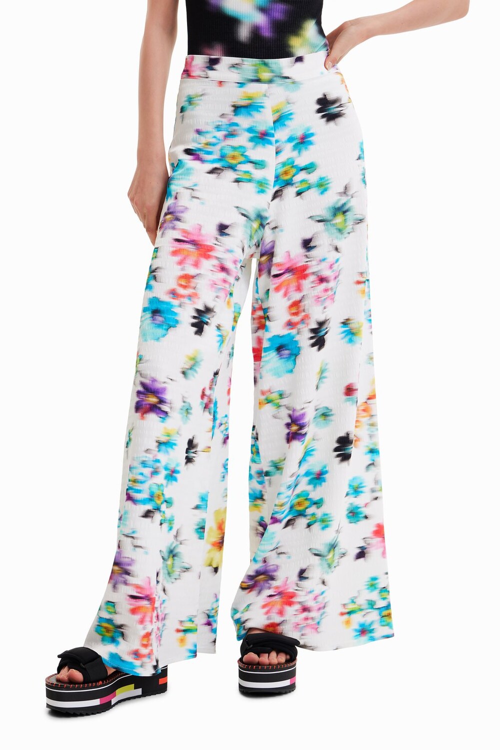 

Брюки Desigual, белый