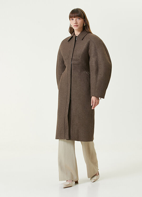

Коричневое классическое пальто с воротником Jacquemus, Коричневый