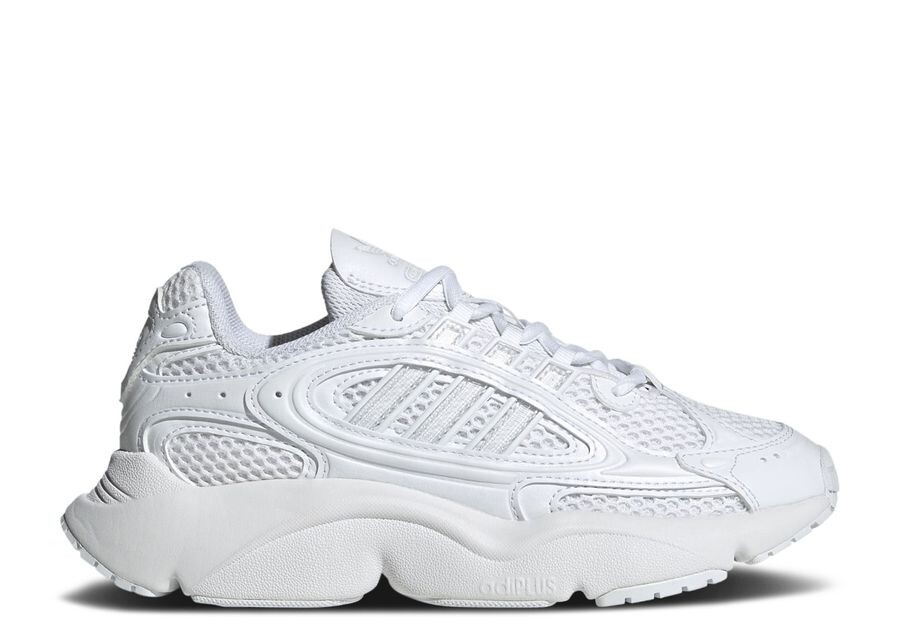 

Кроссовки adidas Ozmillen J, цвет Cloud White