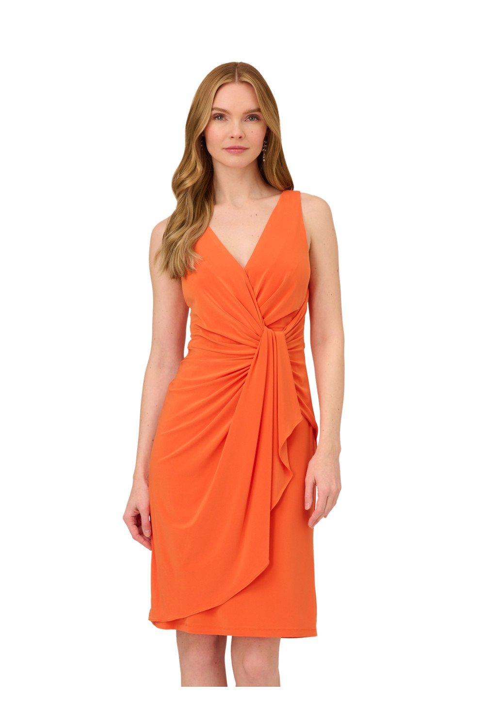 Короткое драпированное платье из джерси Adrianna Papell, оранжевый платье короткое с v образным вырезом без рукавов с принтом 2 m синий