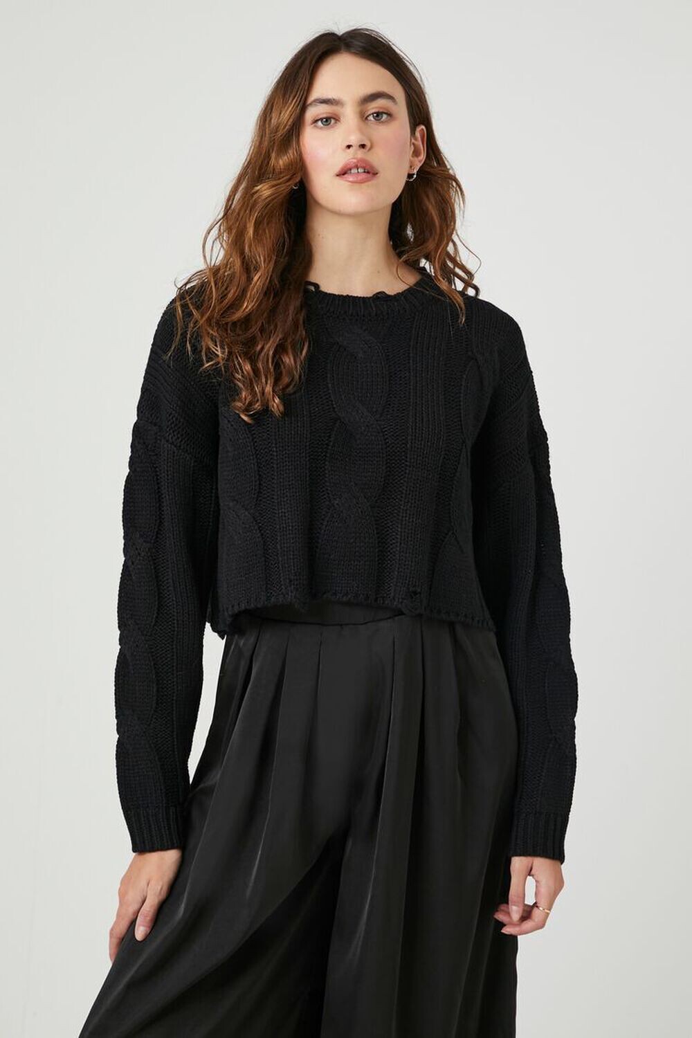 

Укороченный свитер косой вязки Forever 21, черный