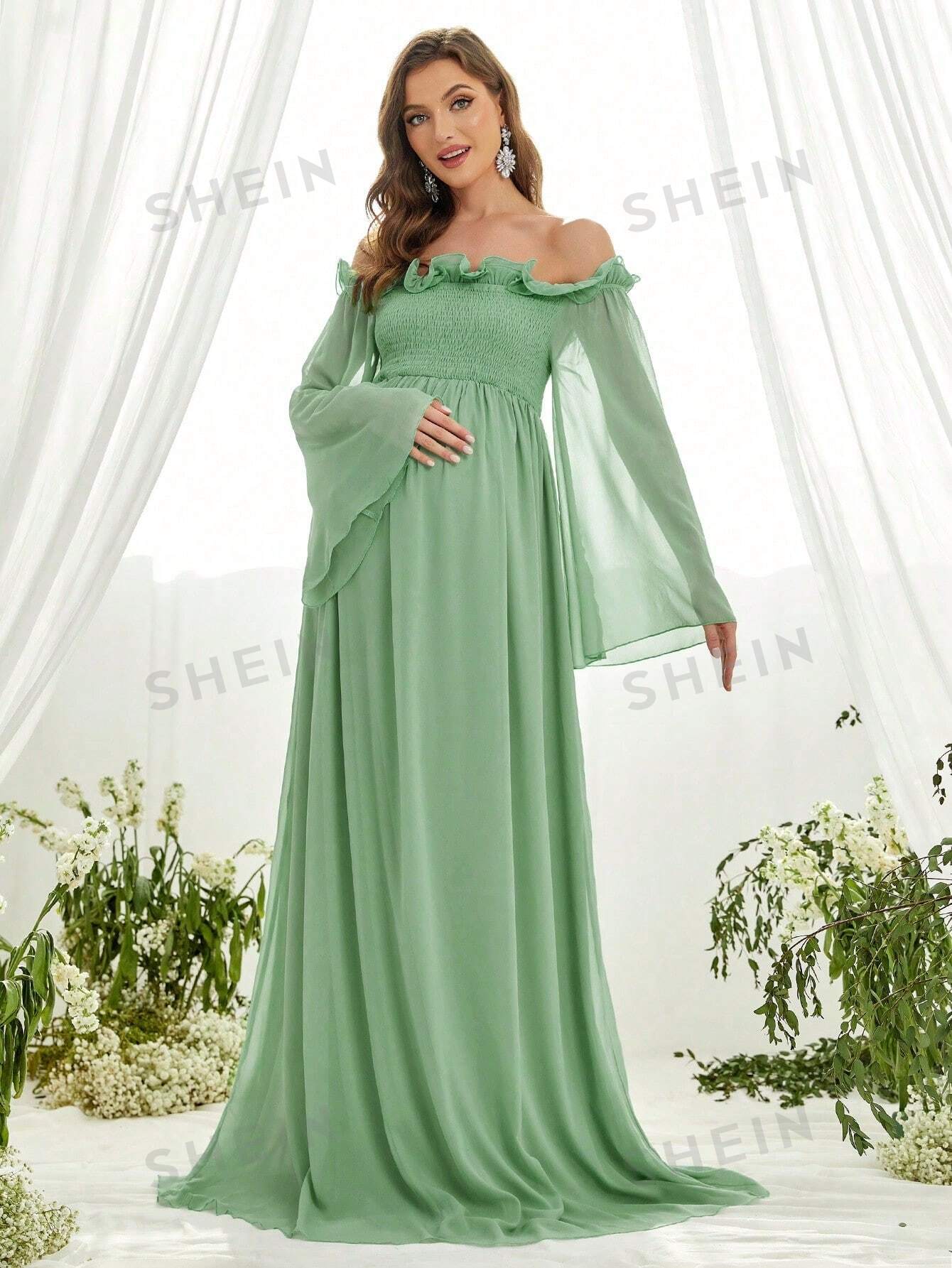 цена Шифоновое платье с открытыми плечами и расклешенными рукавами для беременных, мятно-зеленый