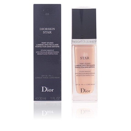 

DIOR DIORSKIN STAR Жидкая тональная основа 010 цвета слоновой кости 30 мл