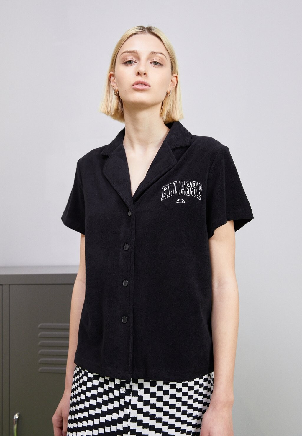 

Рубашка Ellesse, черный