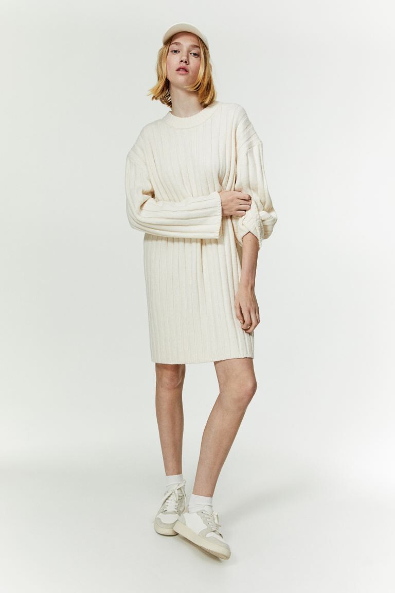 

Эластичное трикотажное платье H&M