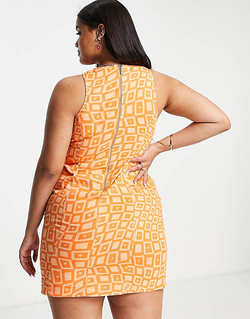 

Платье мини с асимметричными пуговицами и роговыми пуговицами ASOS DESIGN Curve