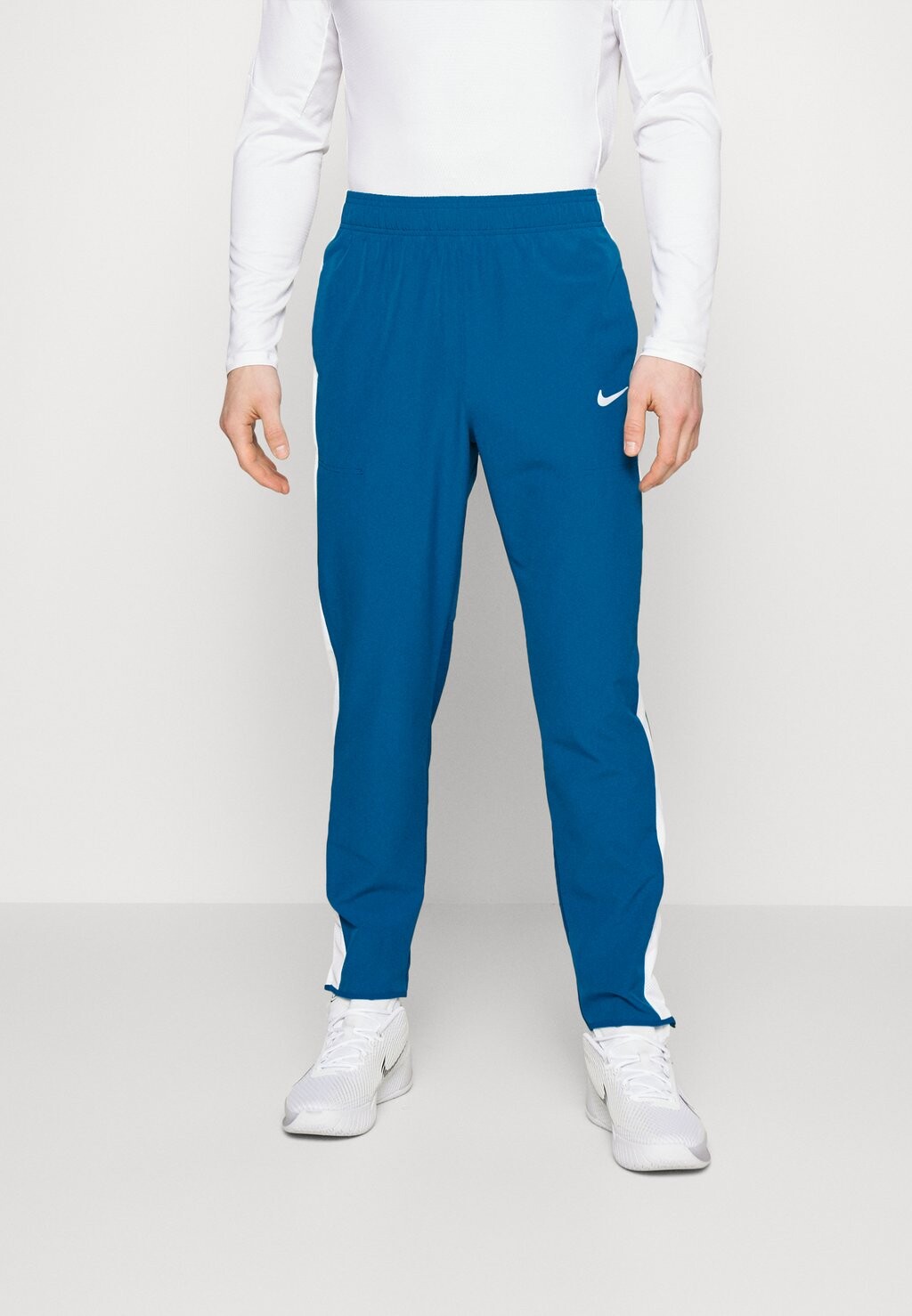 

Спортивные брюки Nike