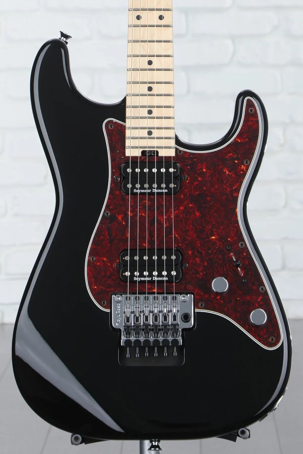 

Электрогитара Charvel Pro-Mod So-Cal Style 1 HH FR M — Gamera Black