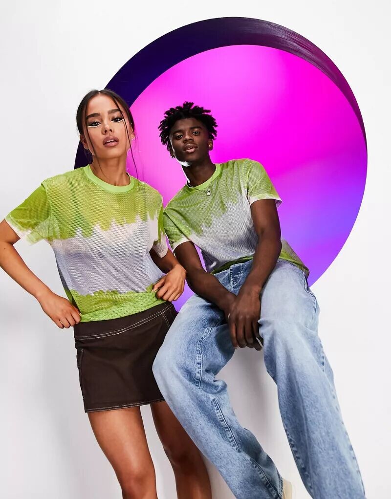 

Футболка унисекс из разноцветной сетки с цветным принтом ASOS - MGREEN