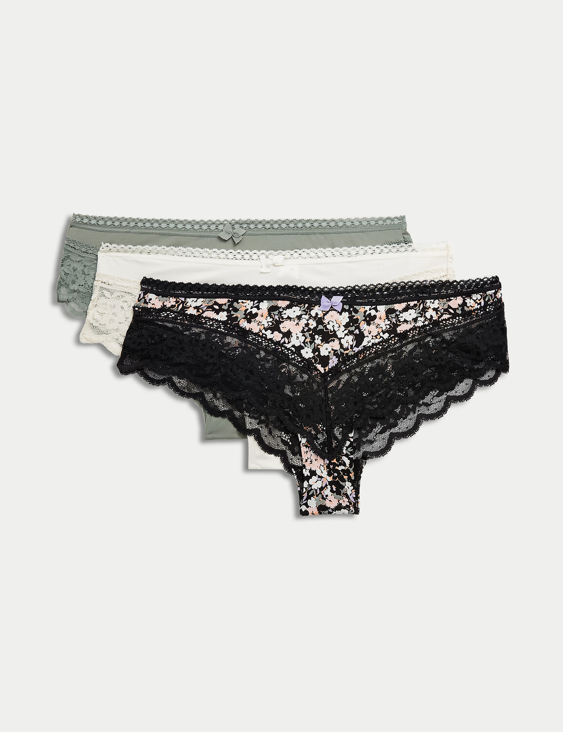 

Бразильские трусики из 3 штук с кружевной отделкой Marks & Spencer