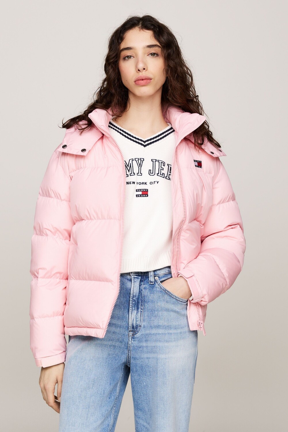 

Куртка пуховик «Аляска» Tommy Jeans, розовый