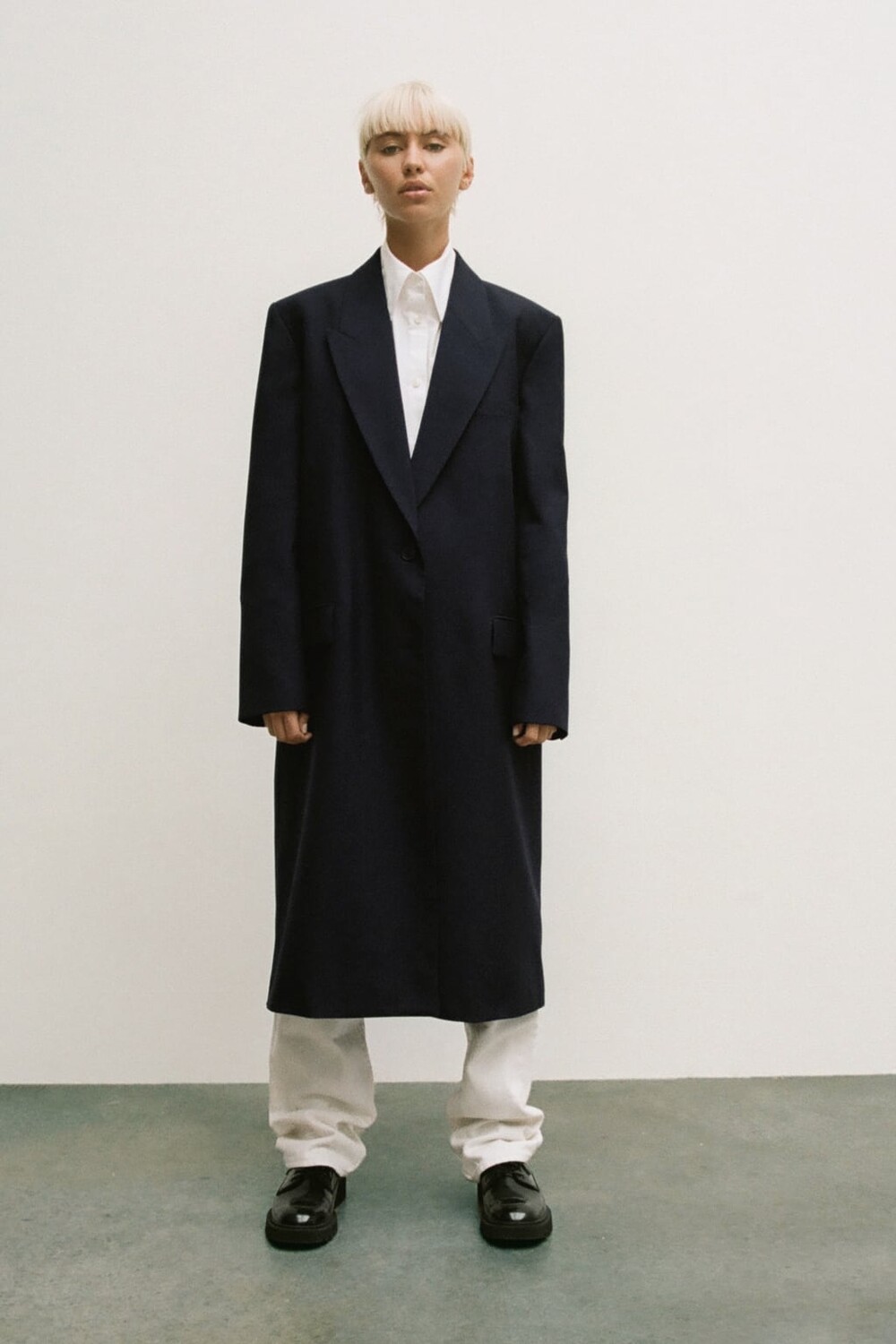 

Минималистичное пальто из смесовой шерсти Zw Collection ZARA, синий
