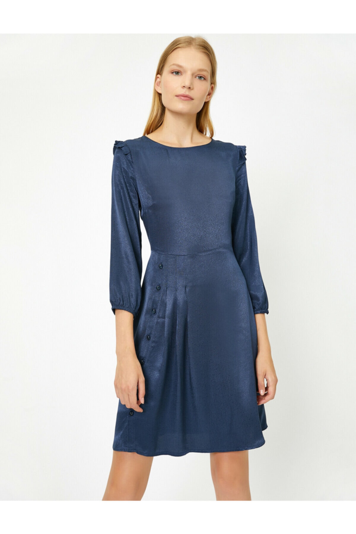 цена Женское темно-синее платье с пуговицами Koton, темно-синий