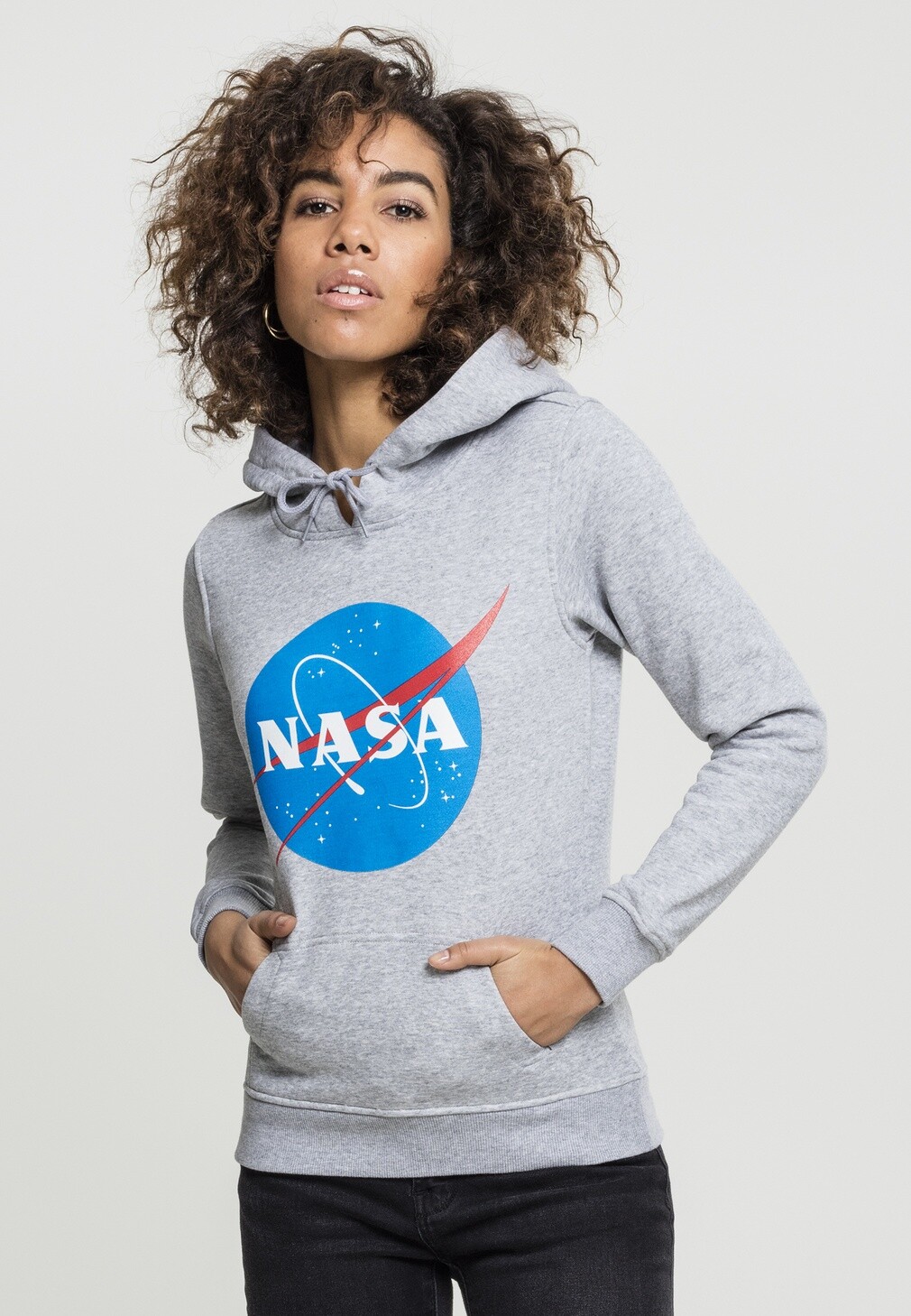 

Толстовка Mister Tee Hoodie, черный
