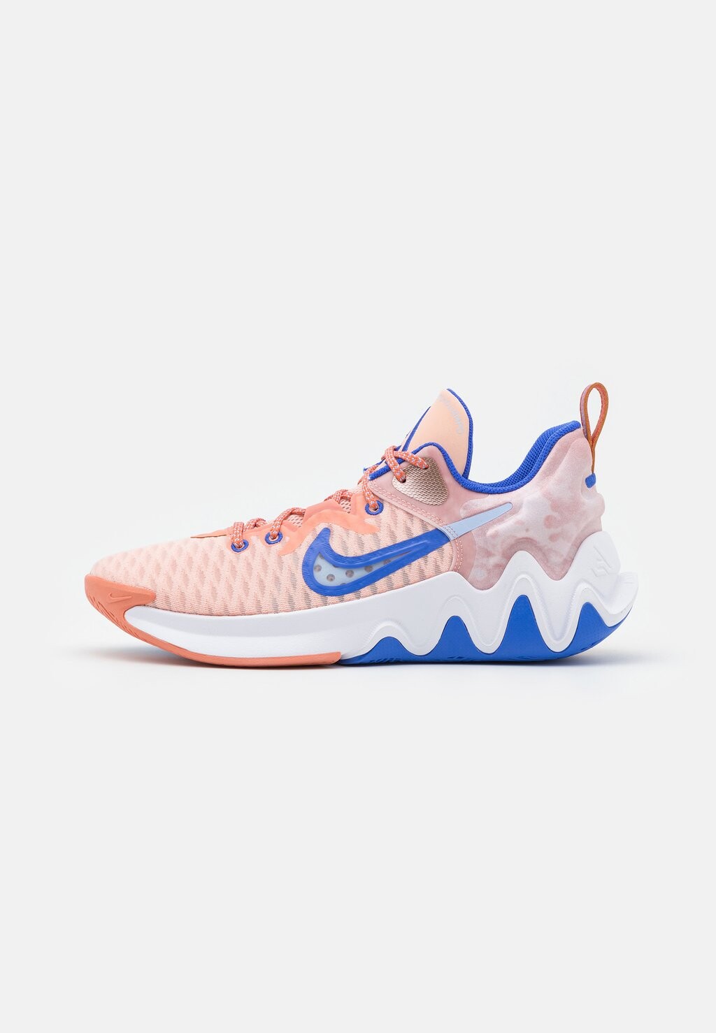 

Кроссовки Nike